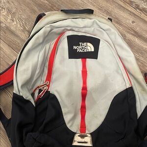 The North Face Vault Backpack light blue/red